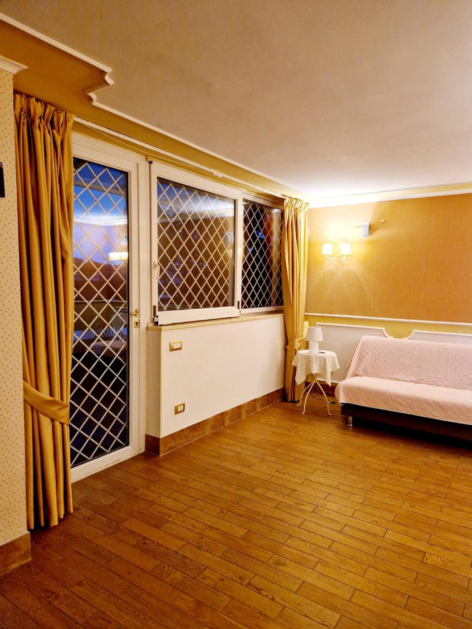 Fuga A Napoli Apartment Zewnętrze zdjęcie